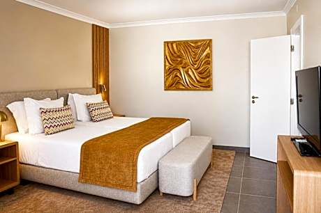 Two Bedroom Suite with Kitchenette