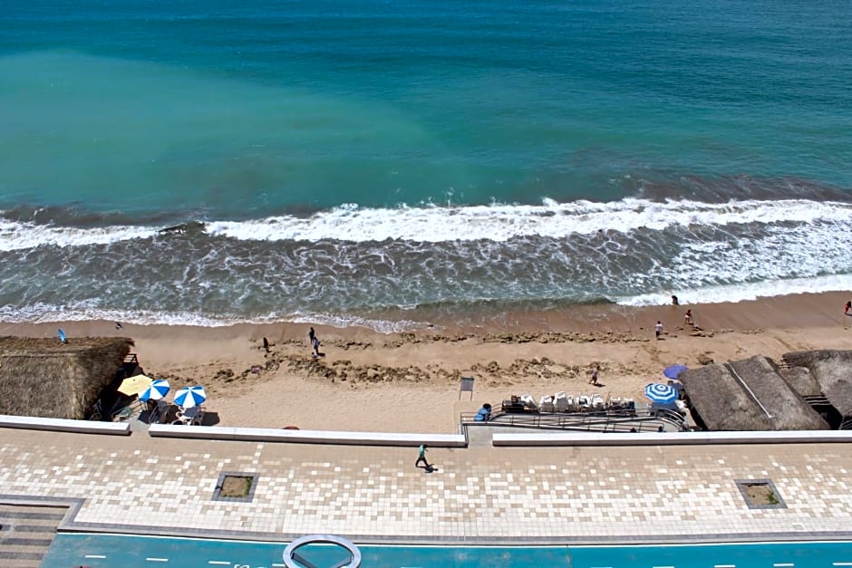 Hotel Playa Marina