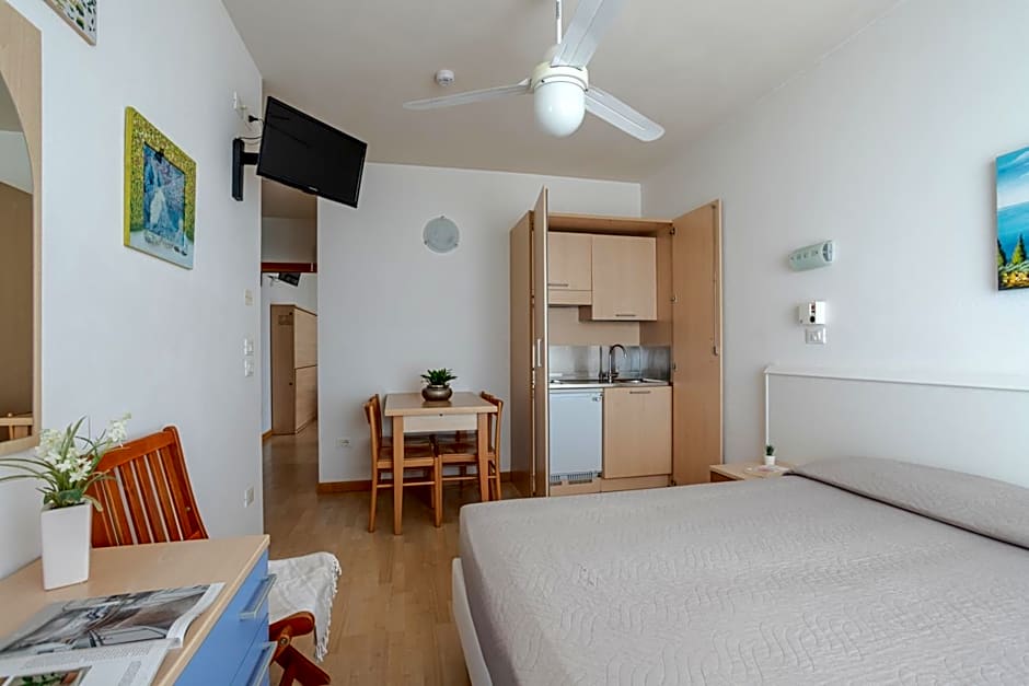 Hotel La Brezza frontemare