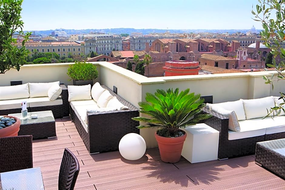 The Independent Hotel