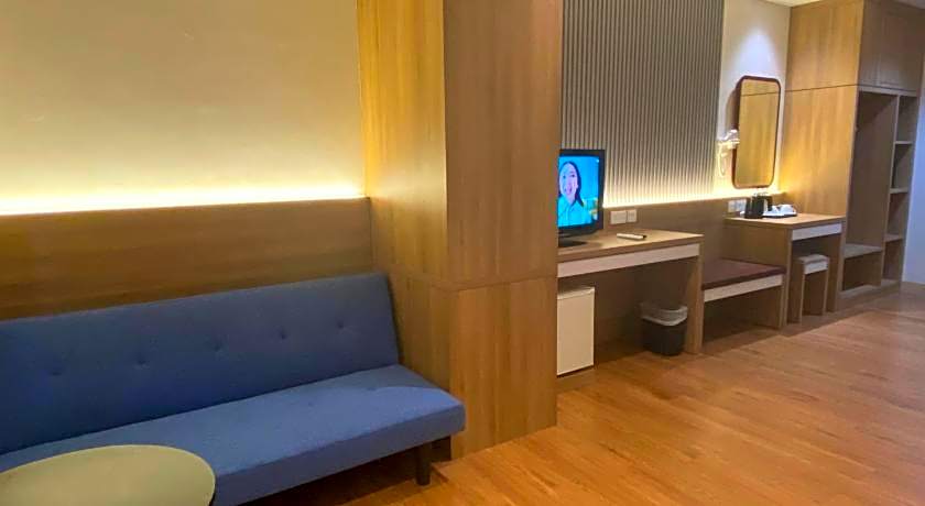 Lovina Inn Nagoya Batam