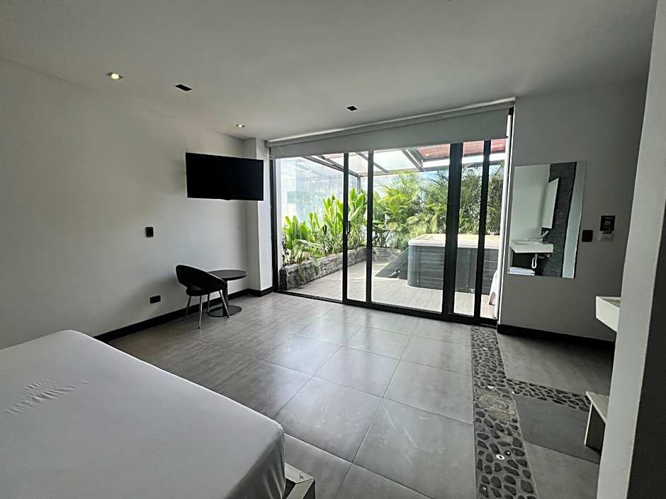Hotel Medellin Street