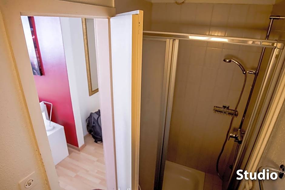 Hotel & Backpackers Zak Schaffhausen