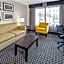 La Quinta Inn & Suites by Wyndham Anaheim Disneyland