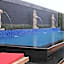 Front One Hotel Purwodadi