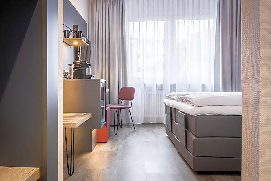 SMARTY Hotel Euler Homburg, Saar - KONTAKTLOSER SELF CHECK-IN