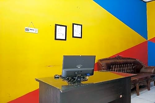 OYO 2229 Bunga Raya Residence