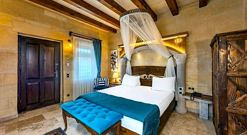 Pegas Cave Suites