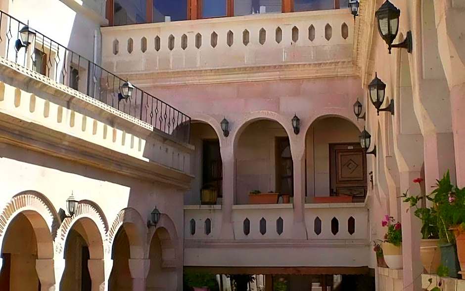 Nature Park Cave Hotel