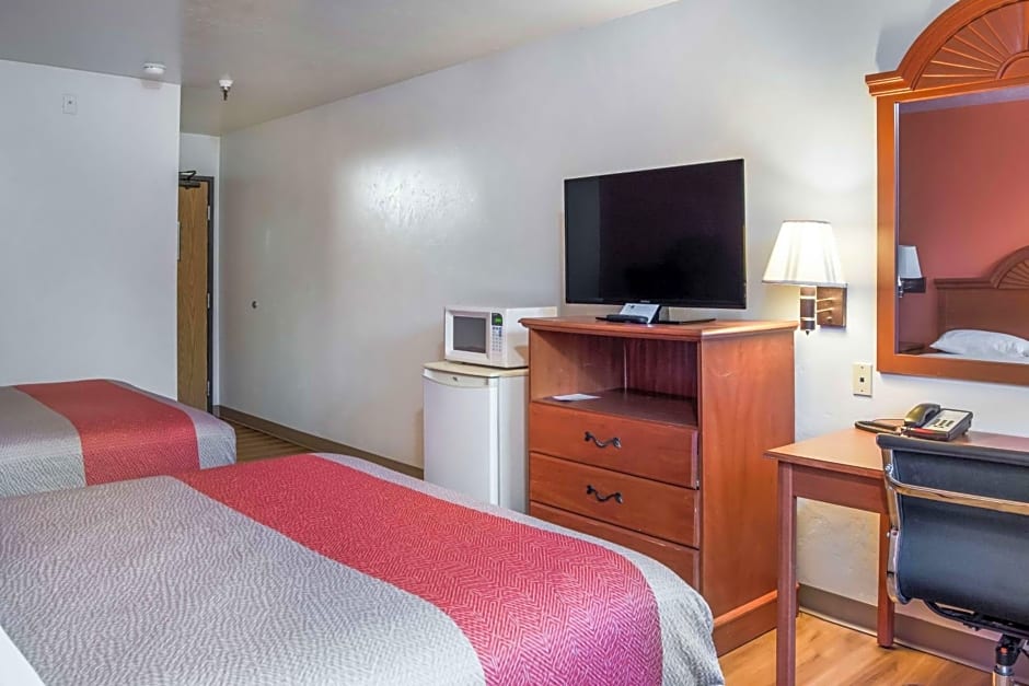 Motel 6-Wilsonville, OR - Portland