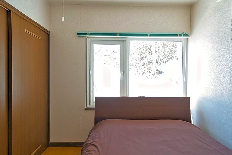 LAKE TOYA Great view log cabin