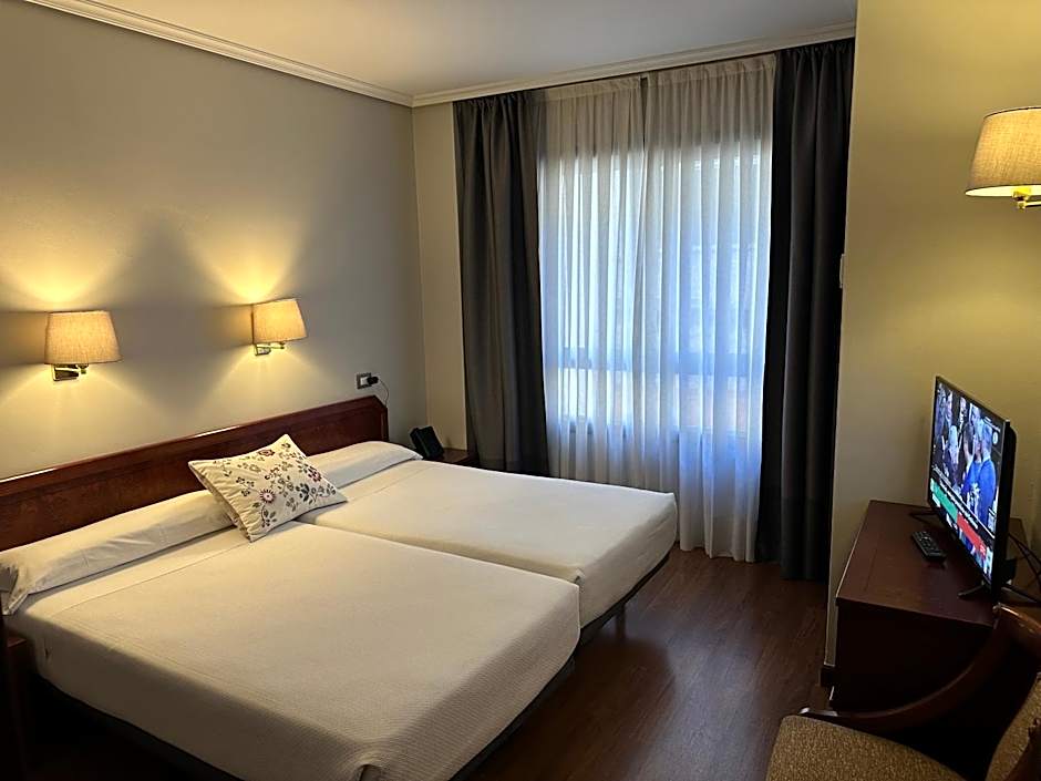 Hotel Compostela Vigo