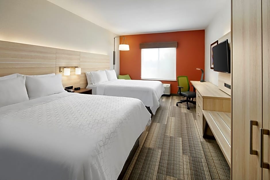 Holiday Inn Express Hotel & Suites Salem, an IHG Hotel