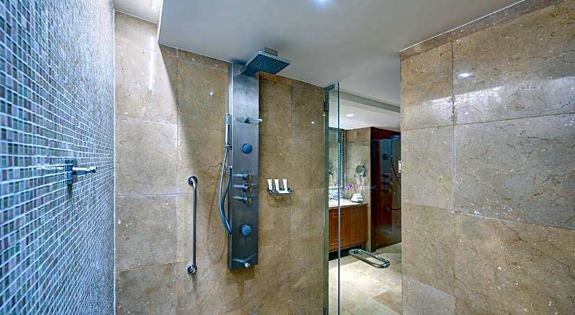 Crowne Plaza Duqm By IHG