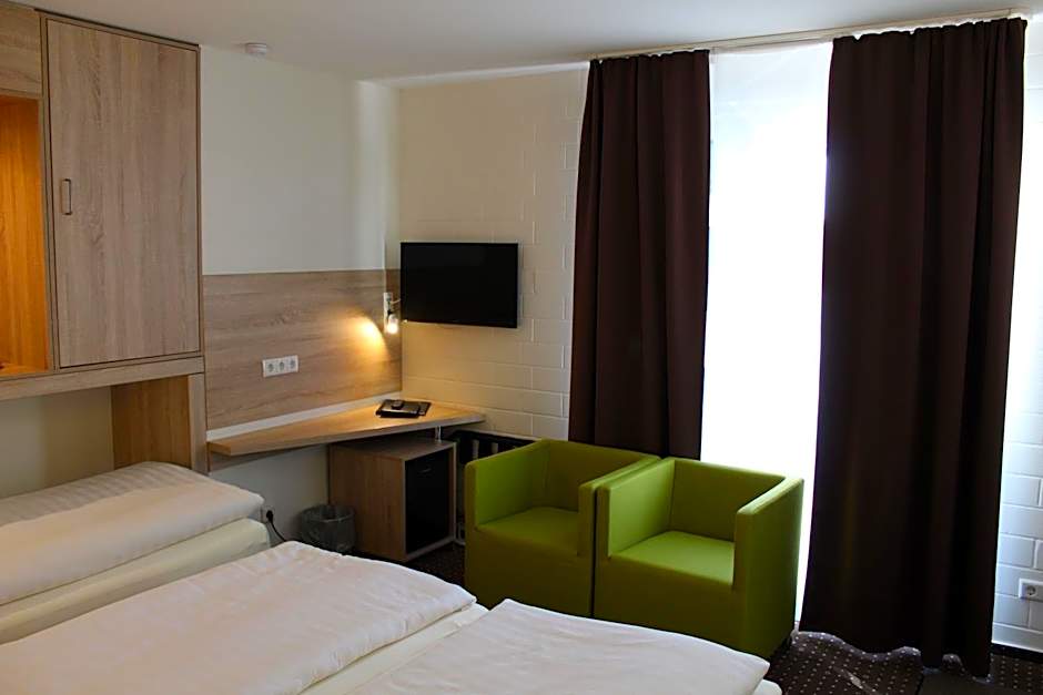 Foto 1 daripada 7 — Single Room