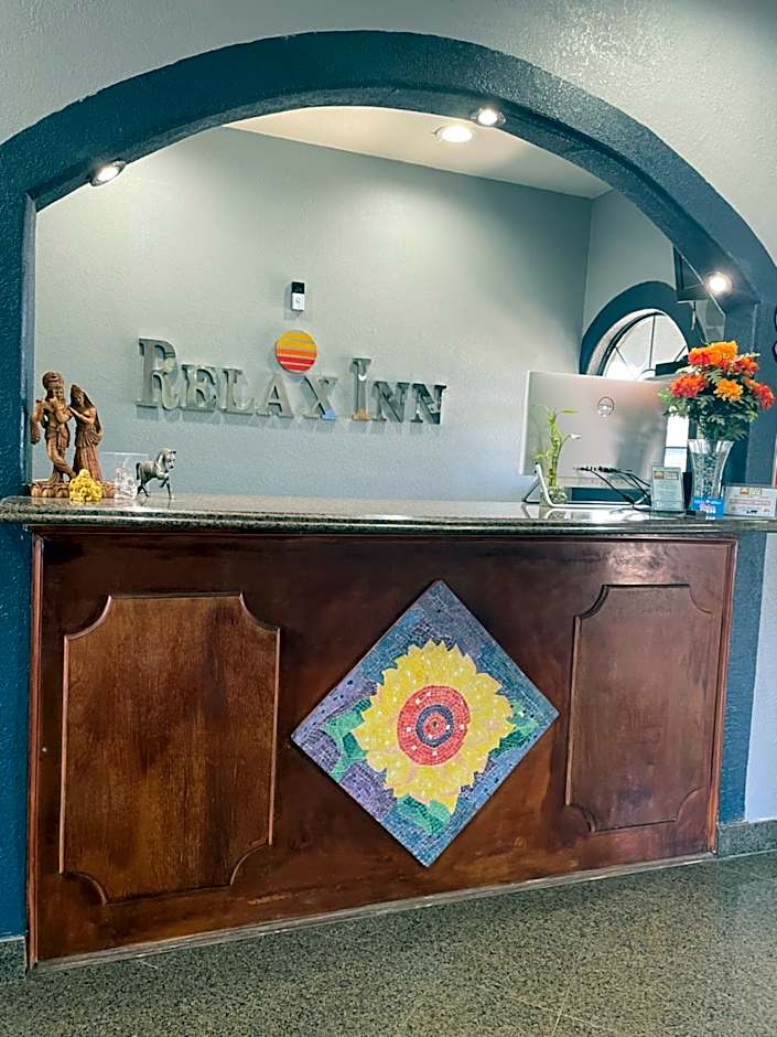 Relax Inn Dilley