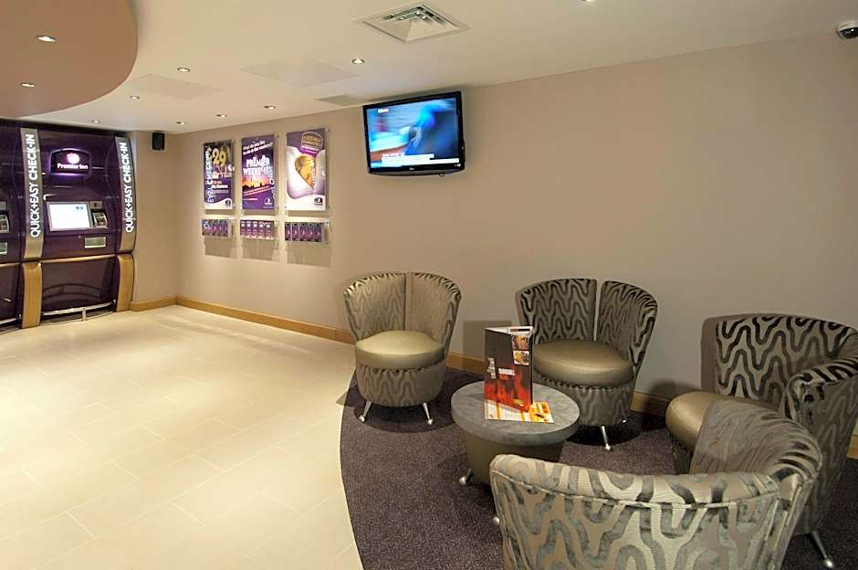 Premier Inn Swansea Waterfront