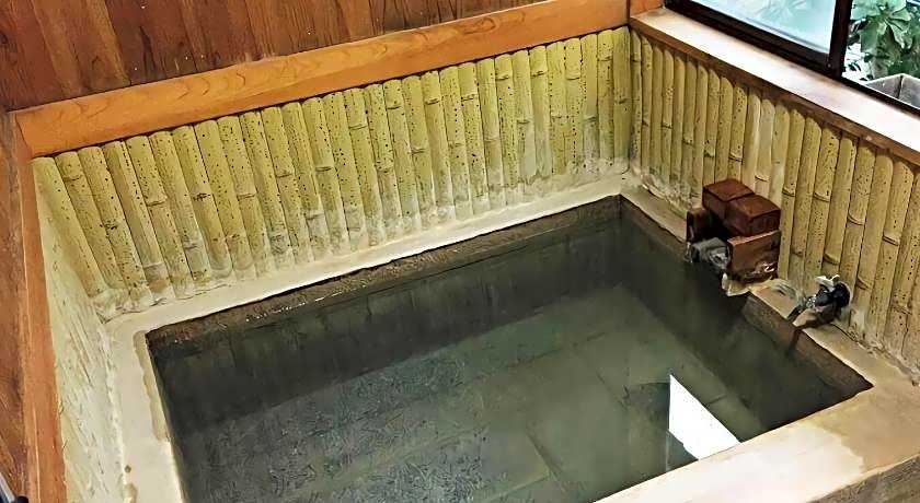 J-Hoppers Kumano Yunomine Guesthouse