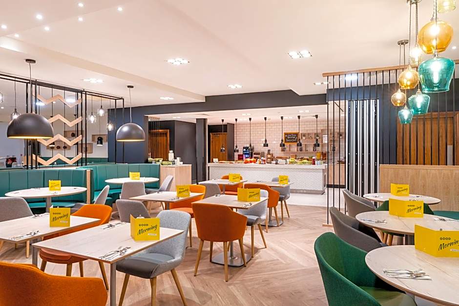 Holiday Inn Stevenage By IHG