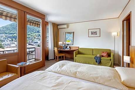 Superior Double Room with Lake View