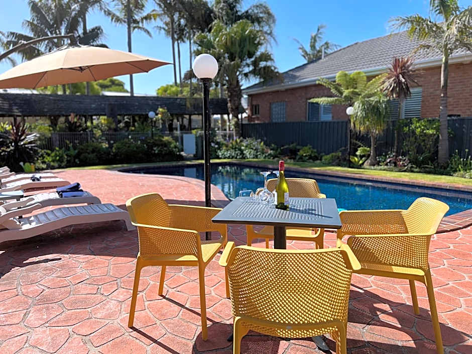 Coastal Waters Motor Inn