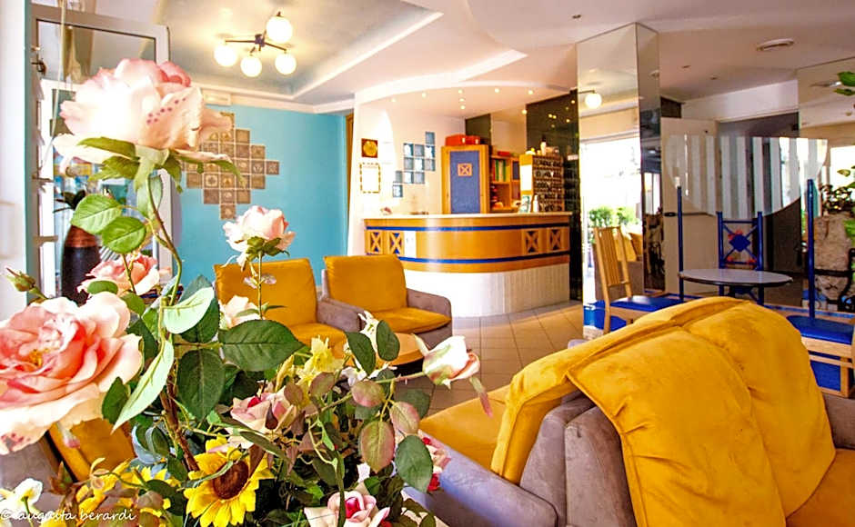 Hotel Adria B&B - Colazione fino alle 12