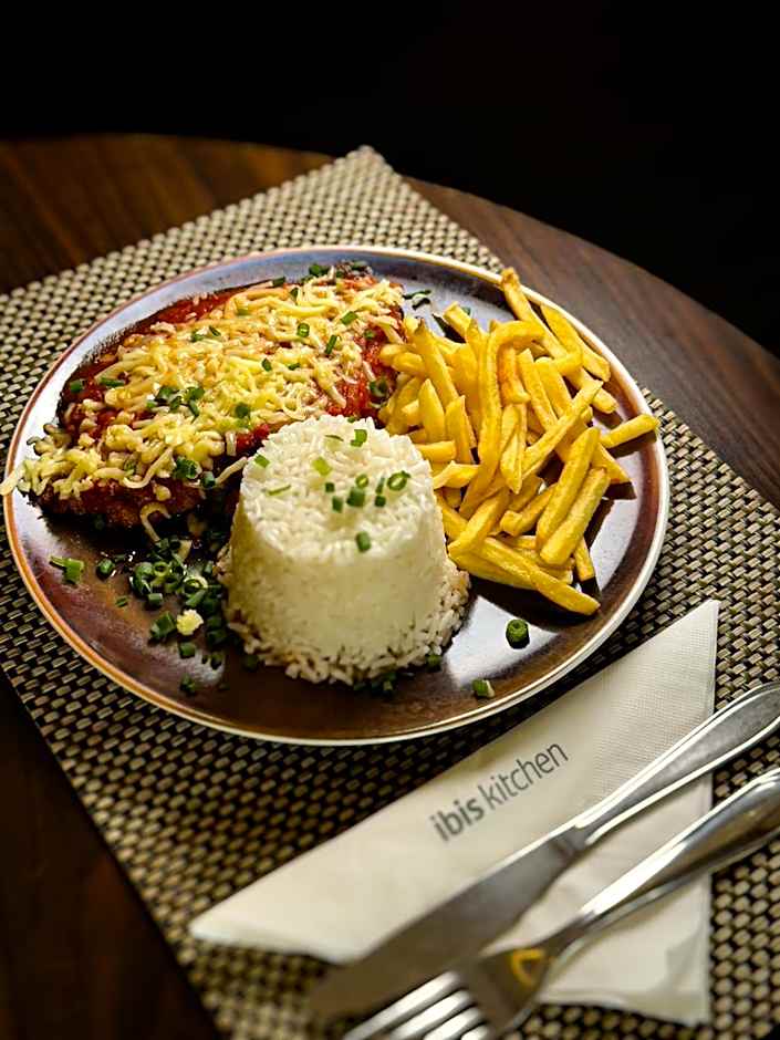 Ibis Curitiba Batel