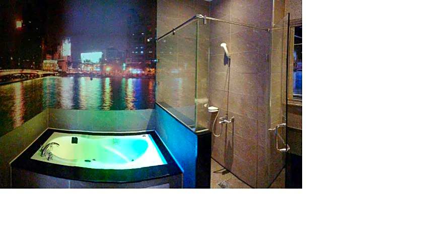 Sun Garden Ming Cheng Motel