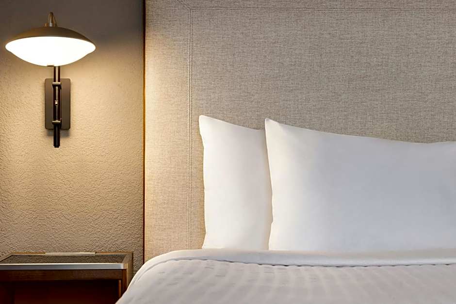 Courtyard by Marriott Atlanta Northlake