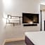 Hotel With Urban Deli
