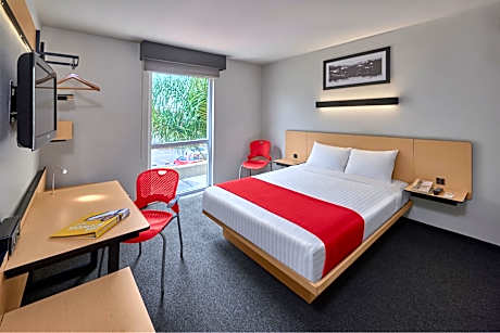 City Express by Marriott Querétaro Juríca