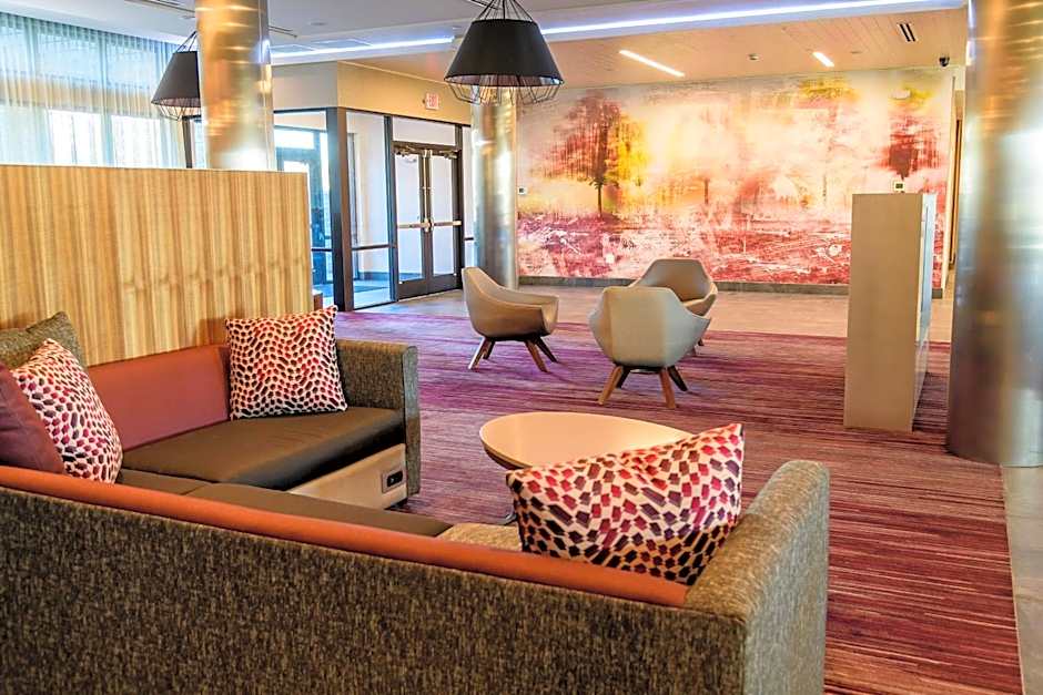 Courtyard by Marriott Lake Jackson