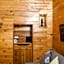 Cabins By The Lake