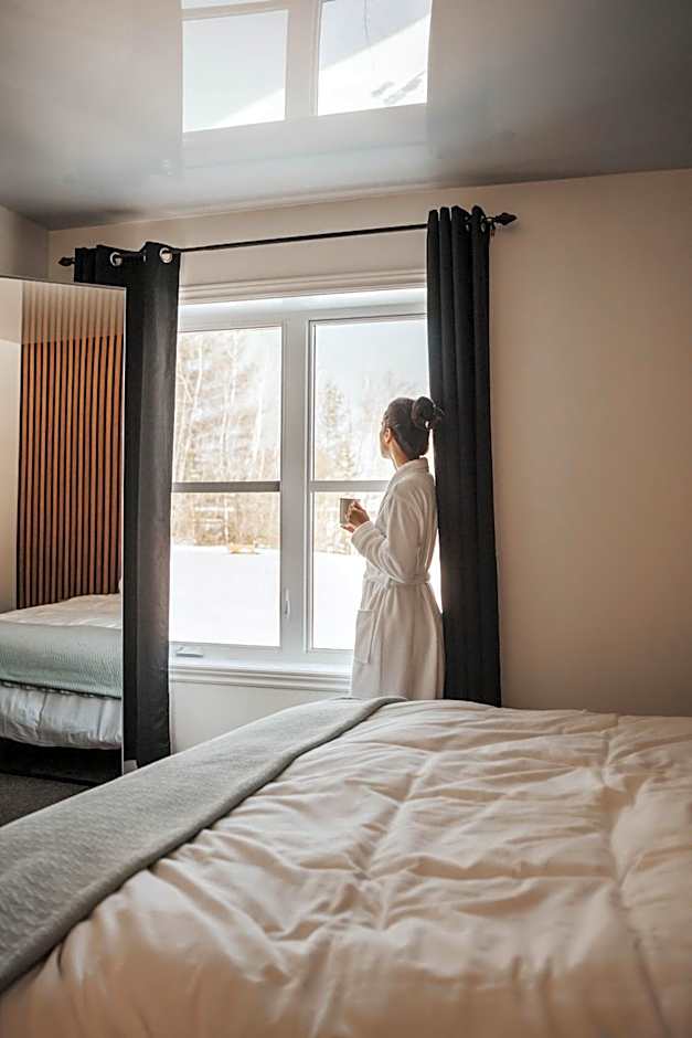 Au Sommet du Lac Magog