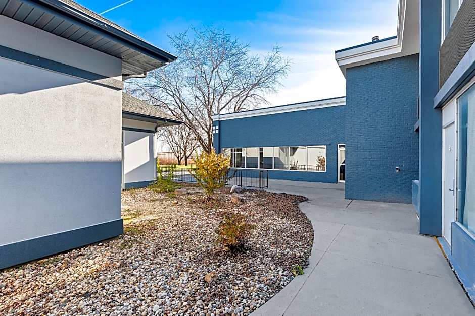 Suburban Studios