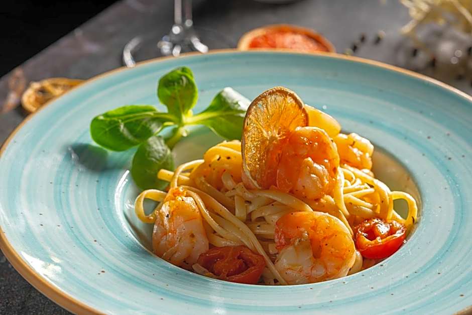 Sky Blue Hotel & Spa