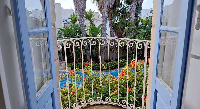 Village Knights Accommodation