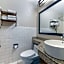 Quality Inn & Suites Kansas City - Independence I-70 East