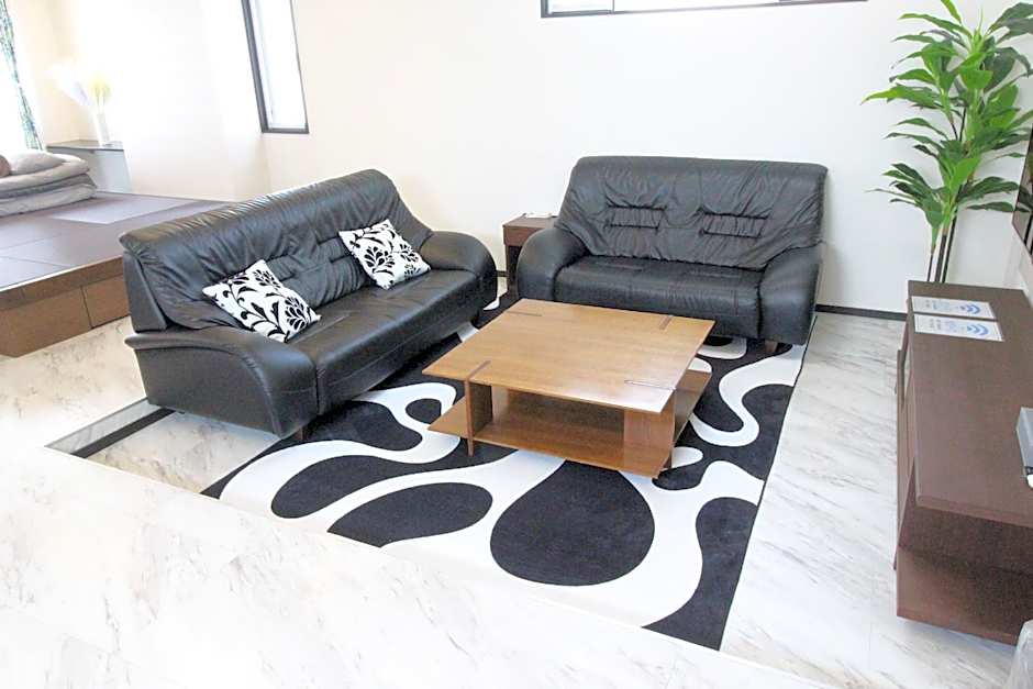 Condominium Felicita Naha