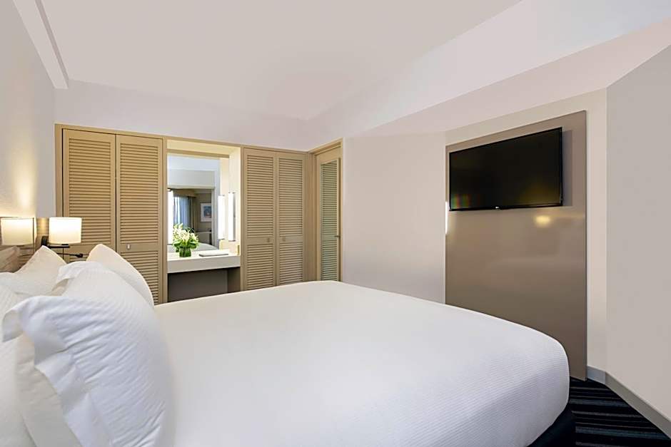 DoubleTree By Hilton Esplanade Darwin