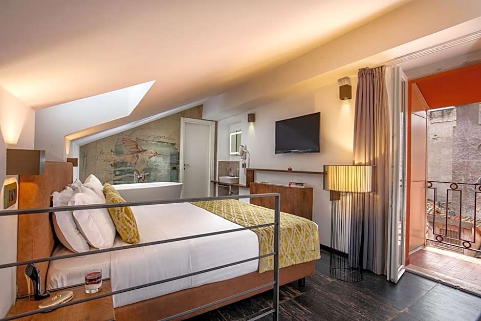 Navona Essence Hotel