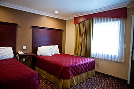 Double Queen Room