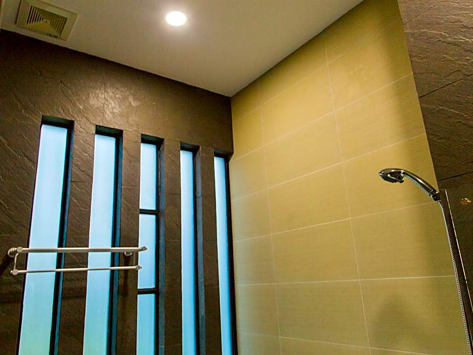 Van Nguyen Minihouse