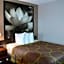 Super 8 by Wyndham Madison