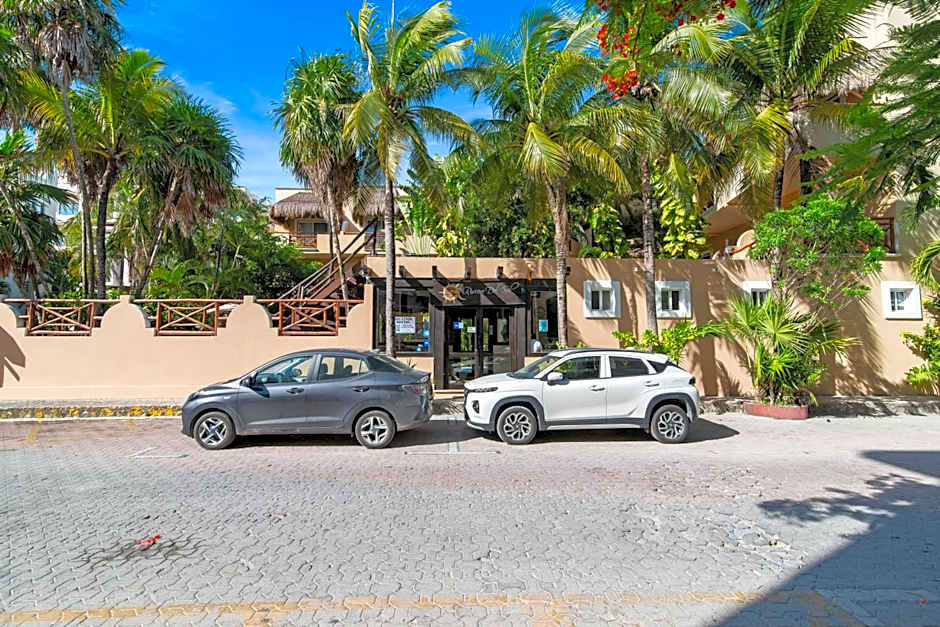 Hotel Riviera Del Sol