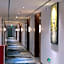 Wanting Hotel (Guangzhou Baiyun Railway Station Xinshi Baixin Plaza)