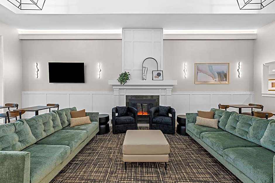 Best Western Plus Plaza Hotel & Conference Center