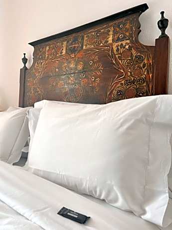 Double Room Mountain View