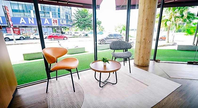 Swing & Pillows - Kota Warisan, Sepang
