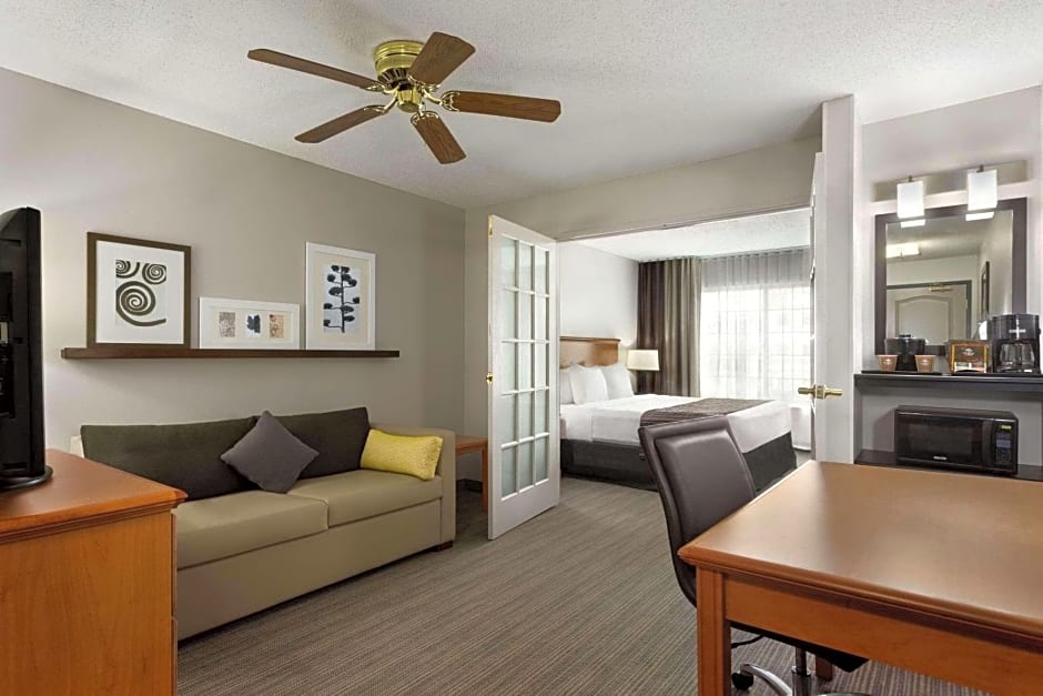 Country Inn & Suites by Radisson, Columbus Airport, OH